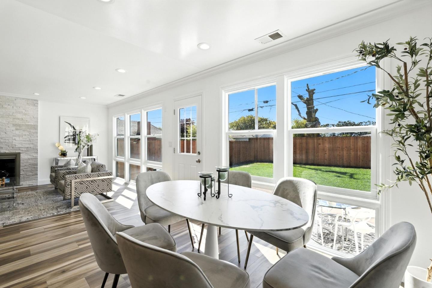 Detail Gallery Image 9 of 65 For 2621 Heather Ln, San Bruno,  CA 94066 - 3 Beds | 2 Baths