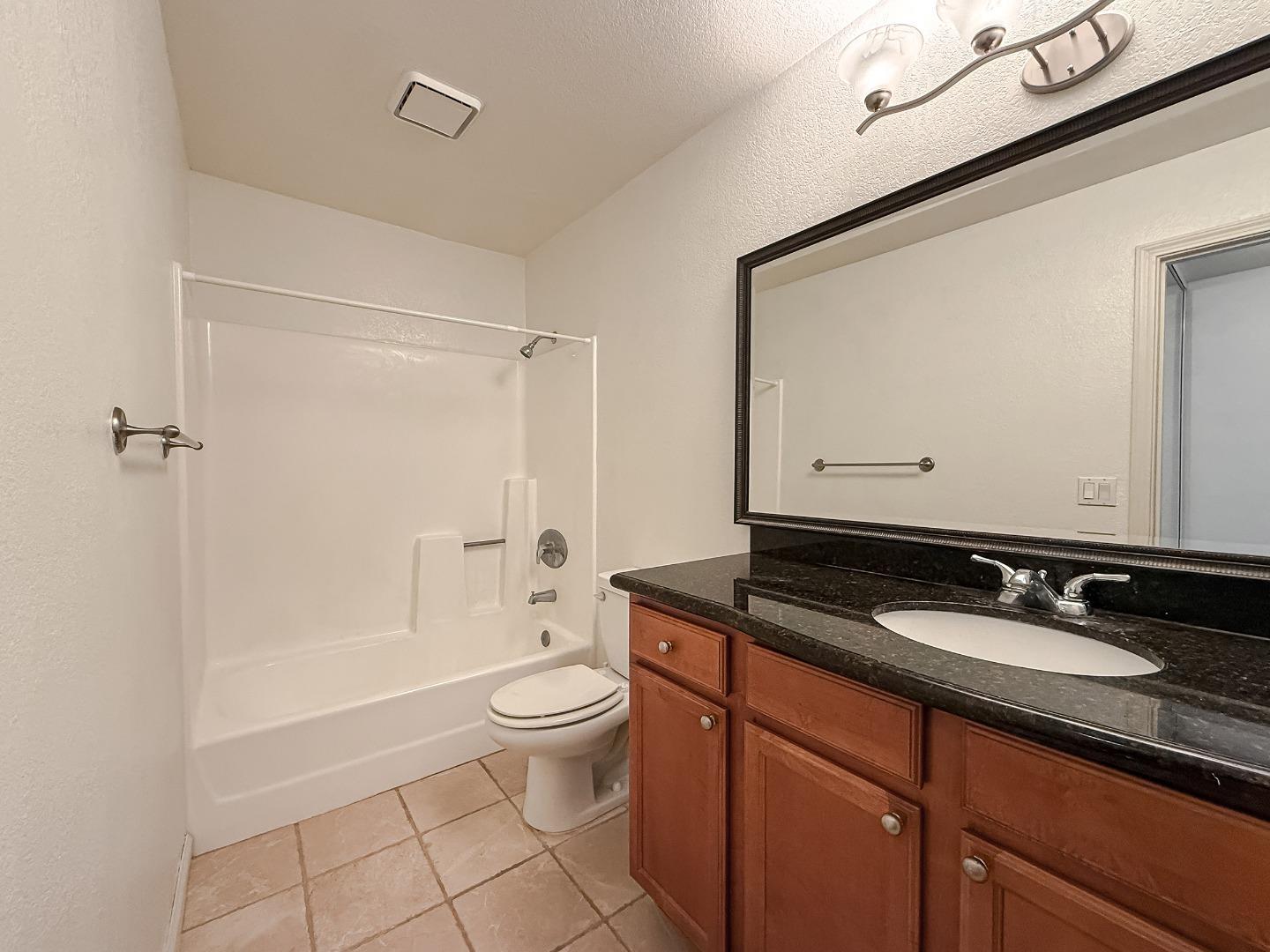 Detail Gallery Image 13 of 29 For 3388 Red Cedar Ter, Fremont,  CA 94536 - 1 Beds | 1 Baths