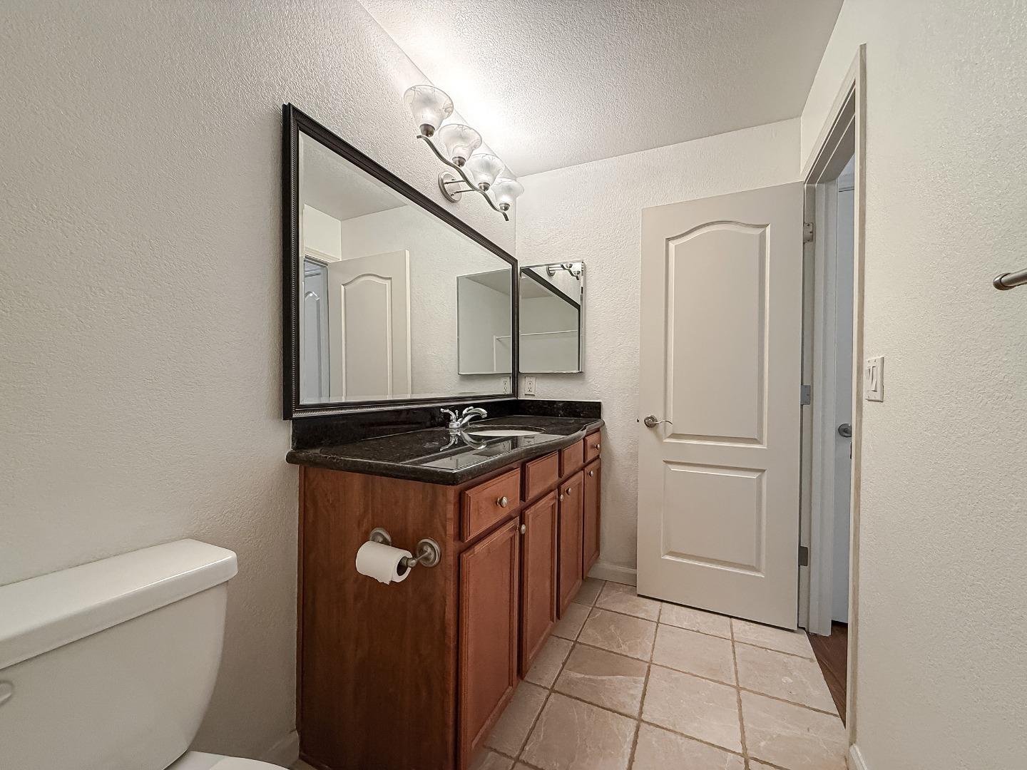 Detail Gallery Image 14 of 29 For 3388 Red Cedar Ter, Fremont,  CA 94536 - 1 Beds | 1 Baths