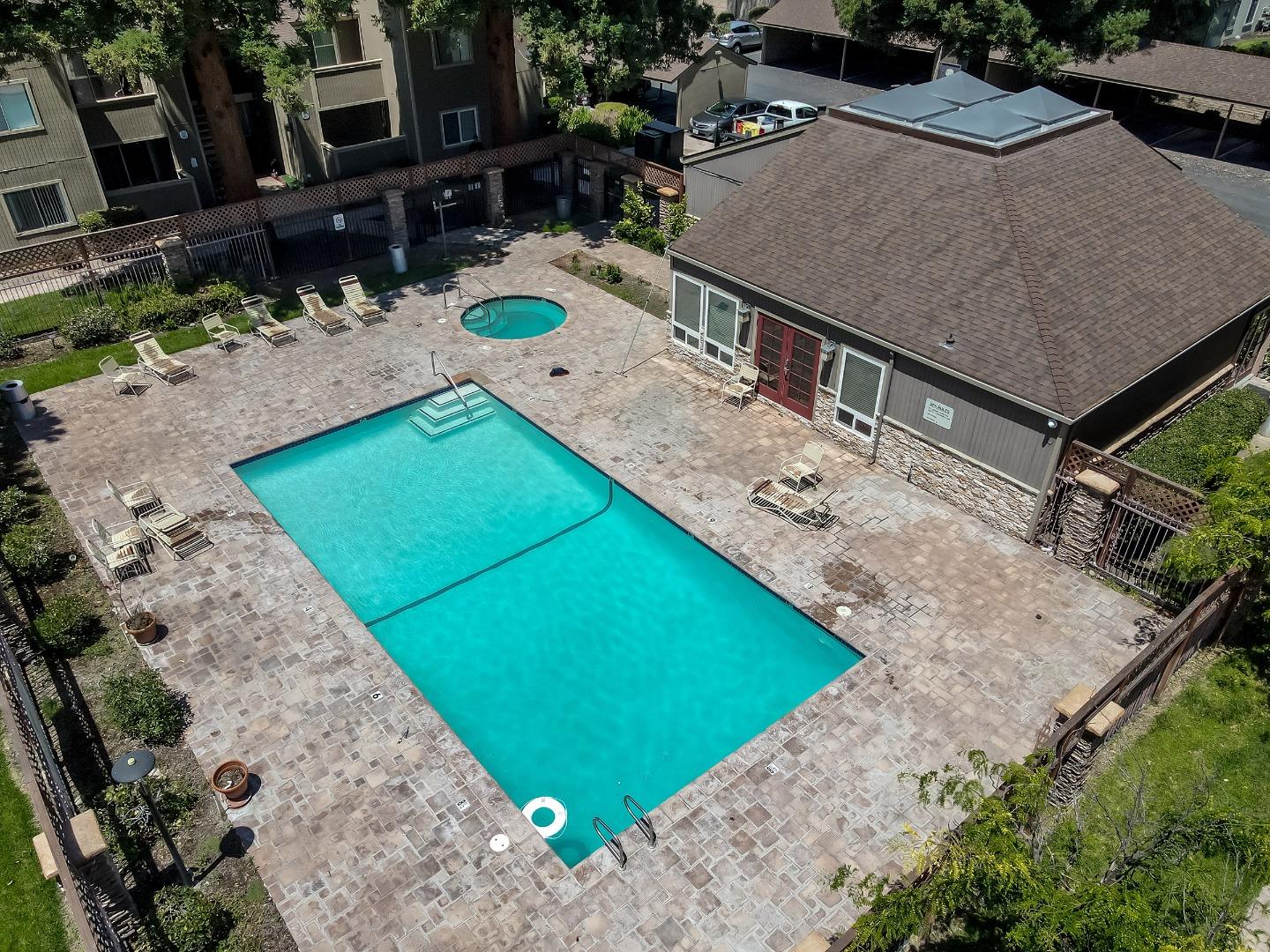 Detail Gallery Image 18 of 29 For 3388 Red Cedar Ter, Fremont,  CA 94536 - 1 Beds | 1 Baths