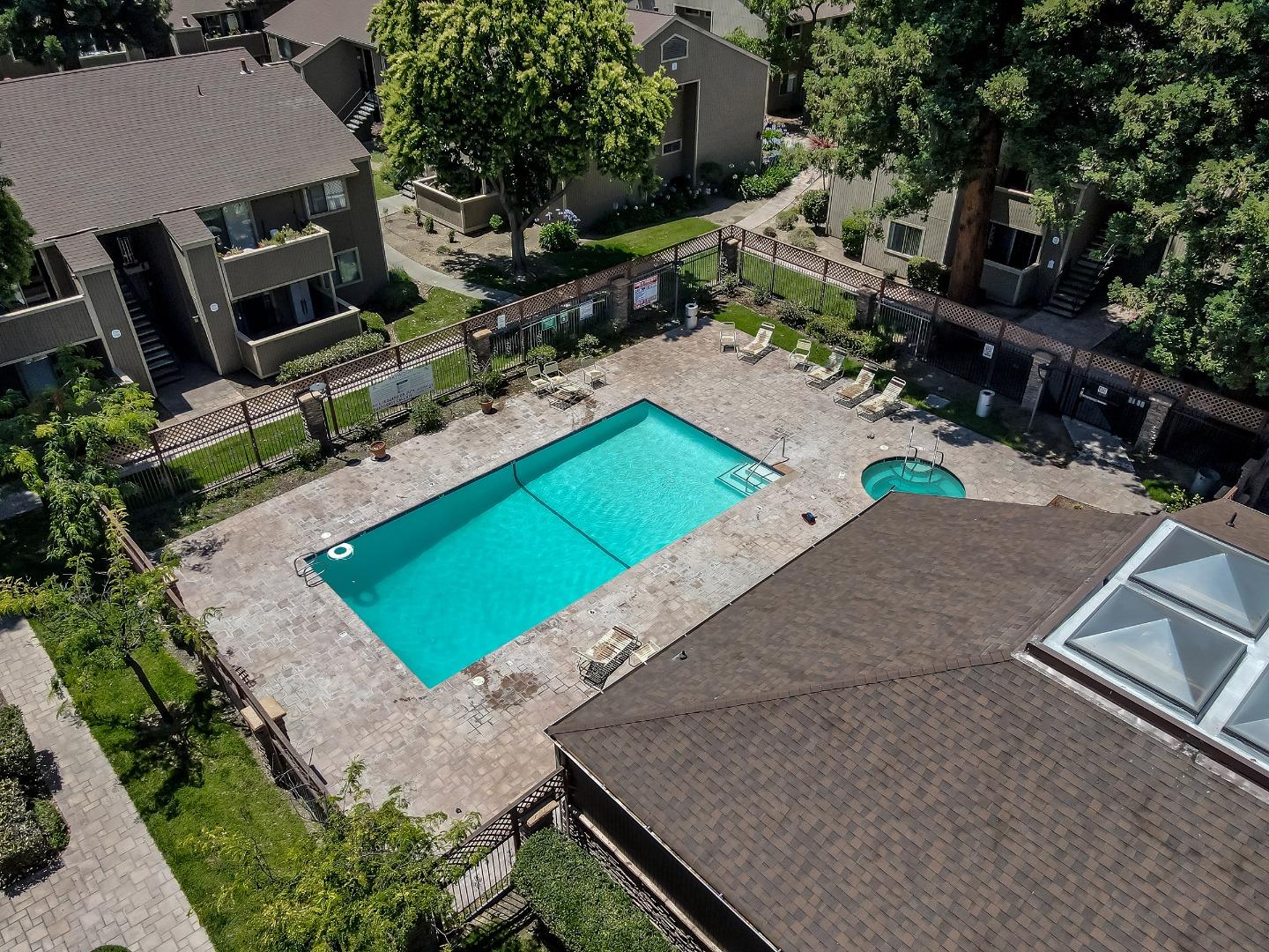 Detail Gallery Image 19 of 29 For 3388 Red Cedar Ter, Fremont,  CA 94536 - 1 Beds | 1 Baths