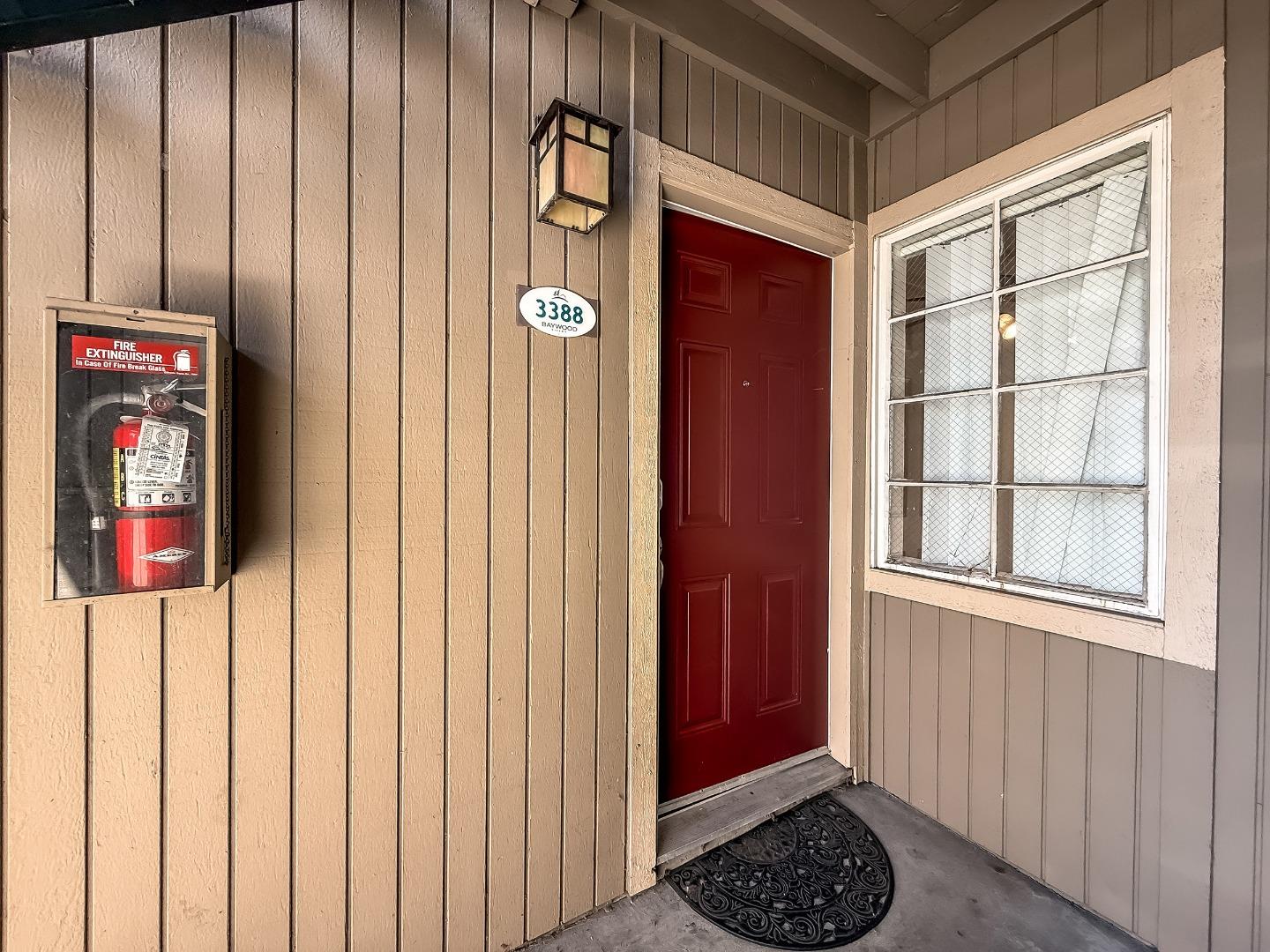 Detail Gallery Image 5 of 29 For 3388 Red Cedar Ter, Fremont,  CA 94536 - 1 Beds | 1 Baths