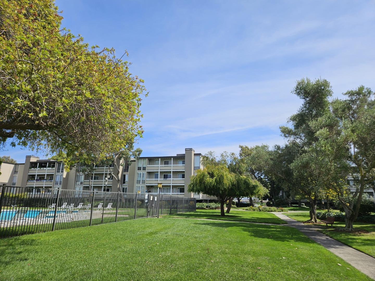 Detail Gallery Image 21 of 22 For 1191 Compass Ln #108,  Foster City,  CA 94404 - 2 Beds | 2 Baths