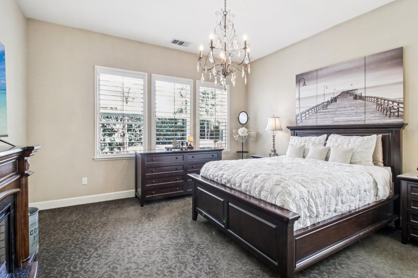 Detail Gallery Image 13 of 29 For 845 San Pedro Ave, Morgan Hill,  CA 95037 - 3 Beds | 3 Baths