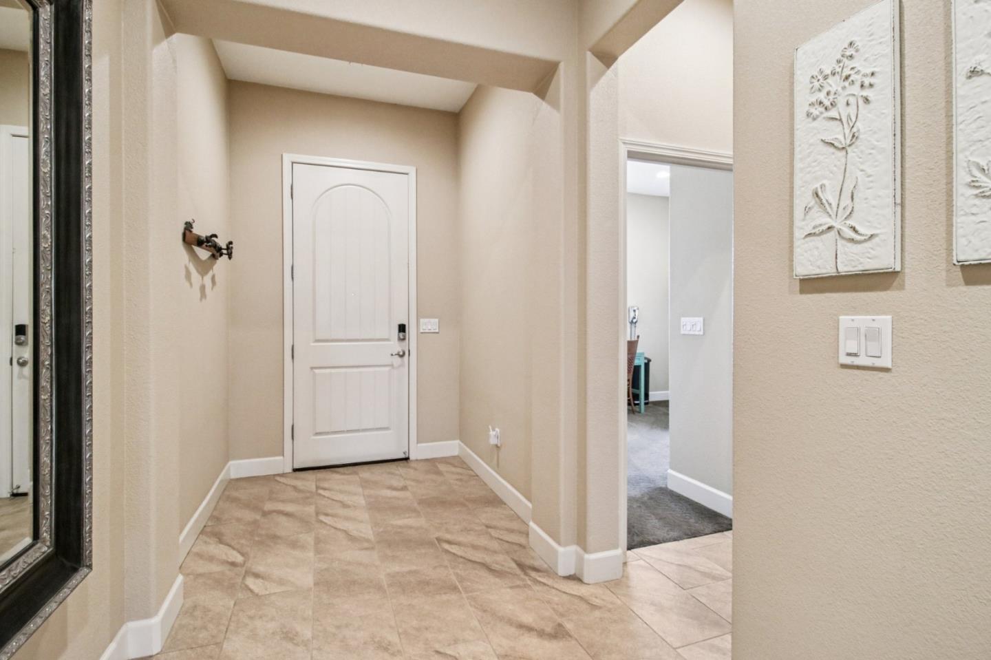 Detail Gallery Image 2 of 29 For 845 San Pedro Ave, Morgan Hill,  CA 95037 - 3 Beds | 3 Baths