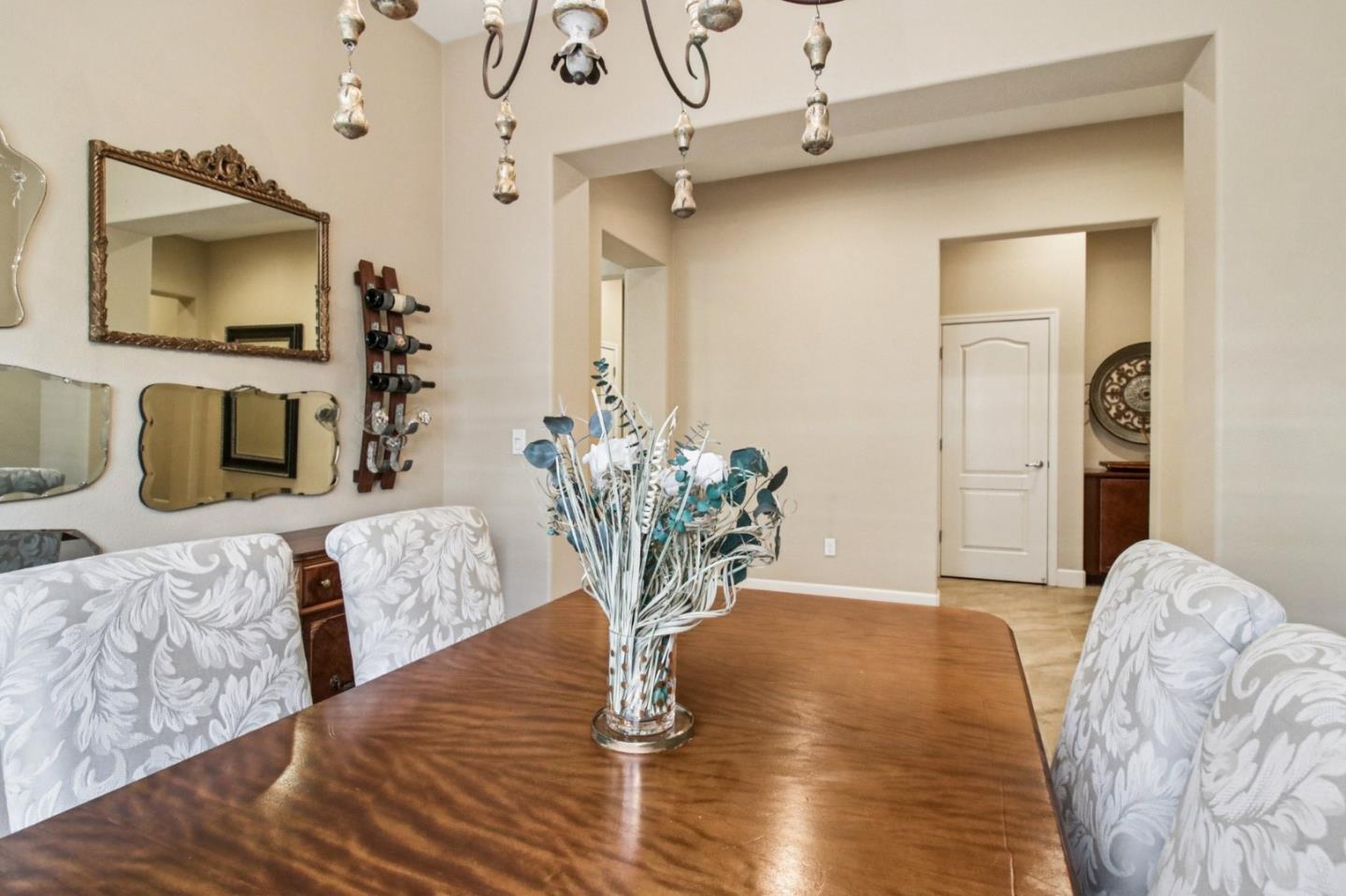 Detail Gallery Image 8 of 29 For 845 San Pedro Ave, Morgan Hill,  CA 95037 - 3 Beds | 3 Baths