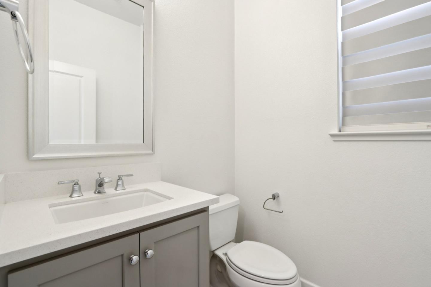 Detail Gallery Image 25 of 36 For 1363 S Shields Ave, Tracy,  CA 95391 - 3 Beds | 2/1 Baths