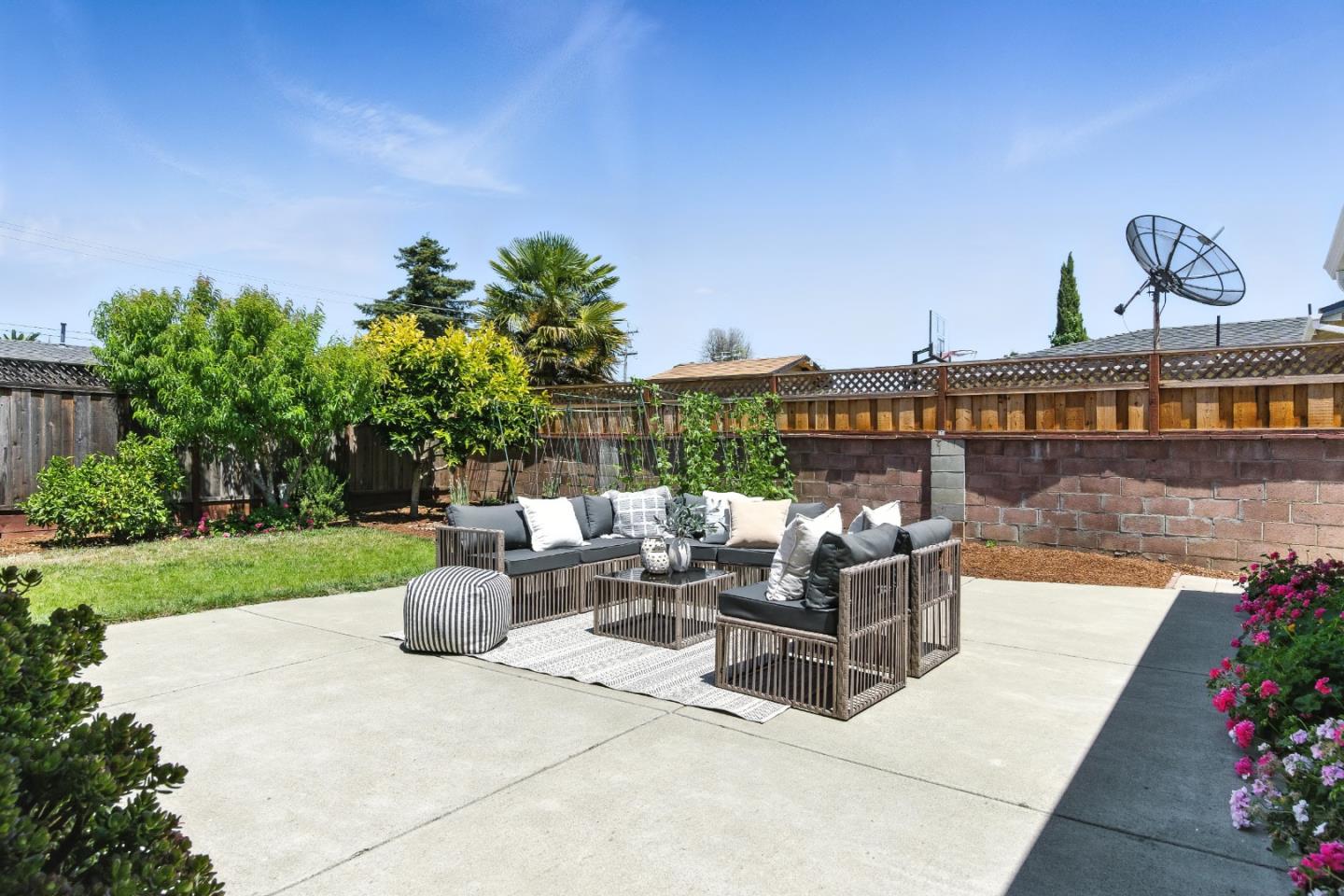Detail Gallery Image 21 of 31 For 36194 Magellan Dr, Fremont,  CA 94536 - 4 Beds | 2 Baths