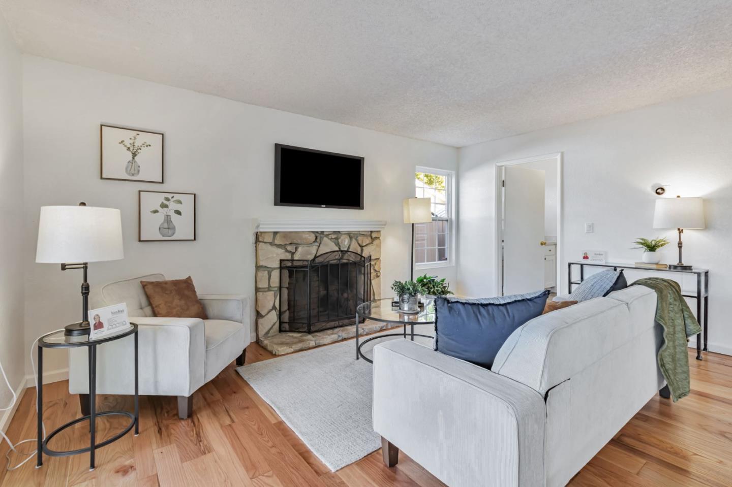 Detail Gallery Image 12 of 43 For 623 Prada Dr, Milpitas,  CA 95035 - 4 Beds | 2/1 Baths