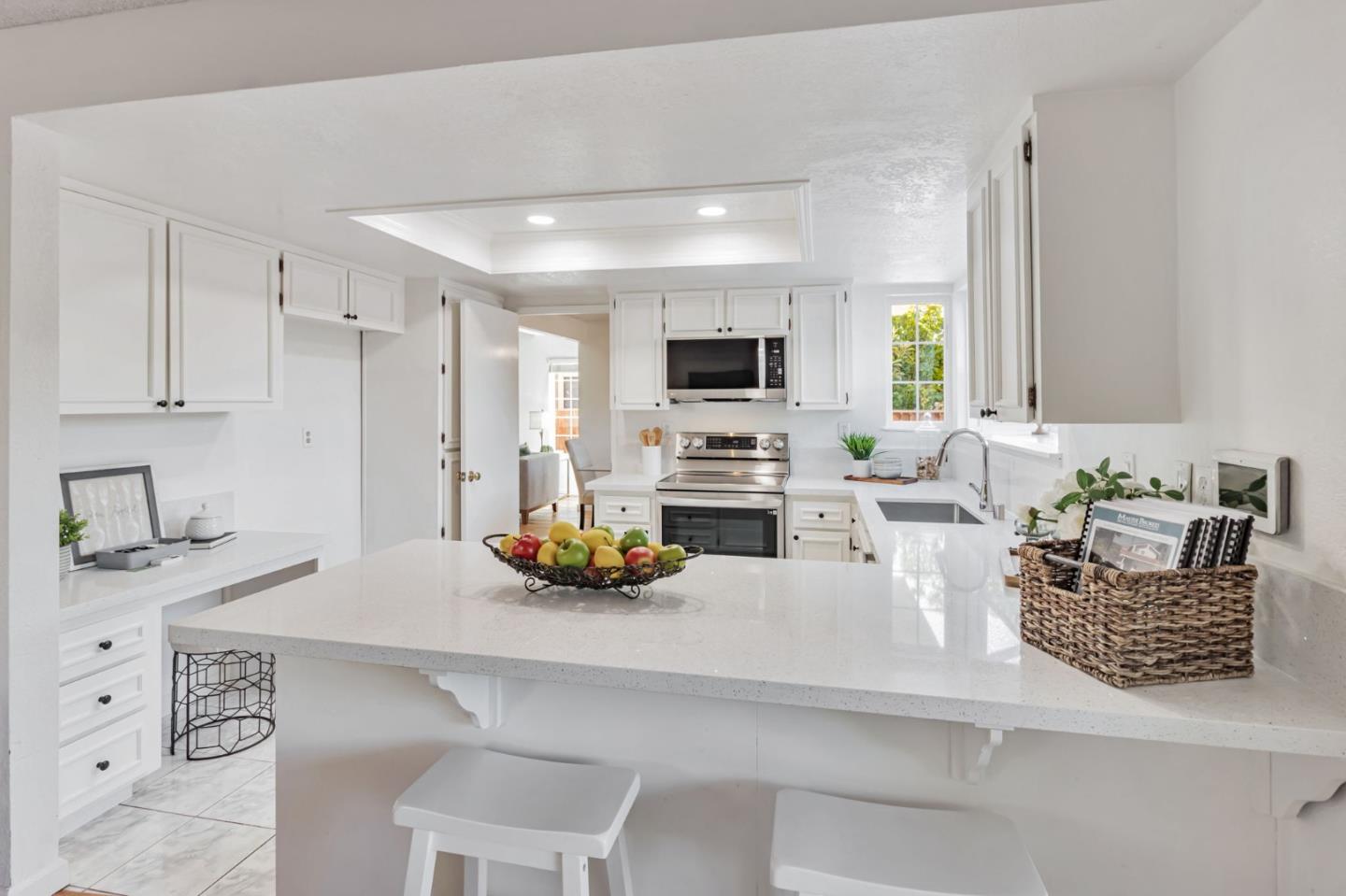 Detail Gallery Image 14 of 43 For 623 Prada Dr, Milpitas,  CA 95035 - 4 Beds | 2/1 Baths