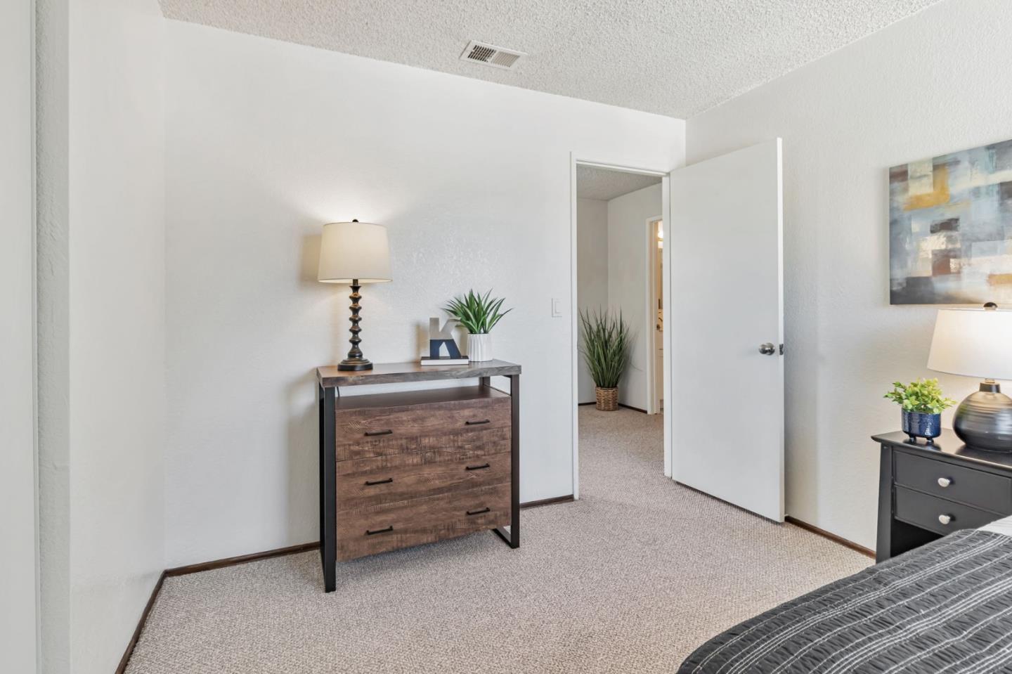 Detail Gallery Image 28 of 43 For 623 Prada Dr, Milpitas,  CA 95035 - 4 Beds | 2/1 Baths