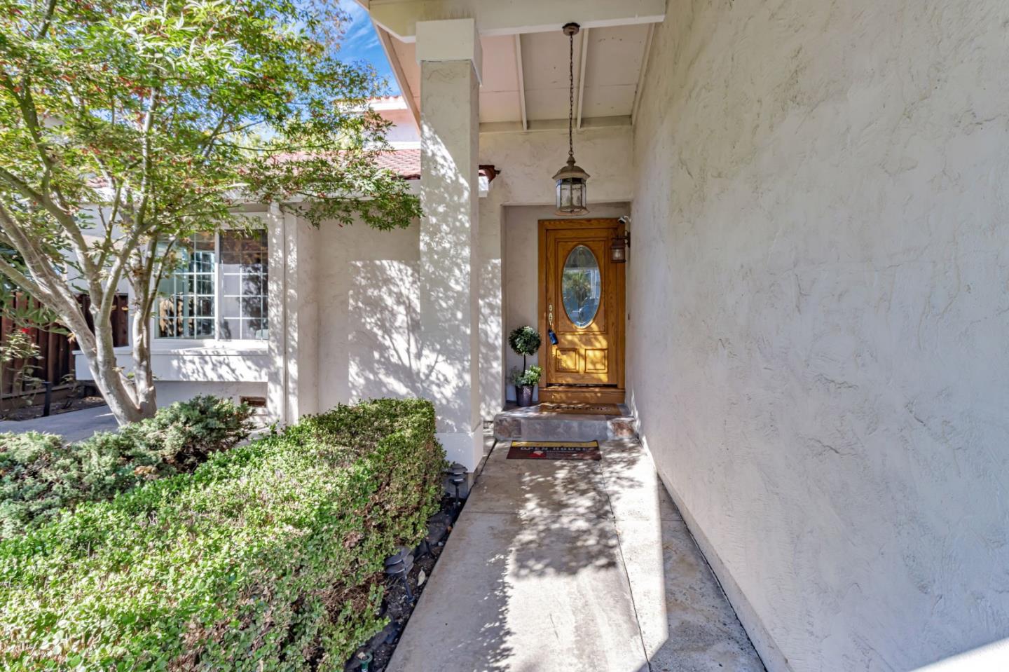 Detail Gallery Image 4 of 43 For 623 Prada Dr, Milpitas,  CA 95035 - 4 Beds | 2/1 Baths