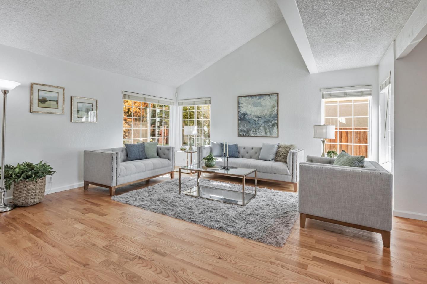 Detail Gallery Image 7 of 43 For 623 Prada Dr, Milpitas,  CA 95035 - 4 Beds | 2/1 Baths