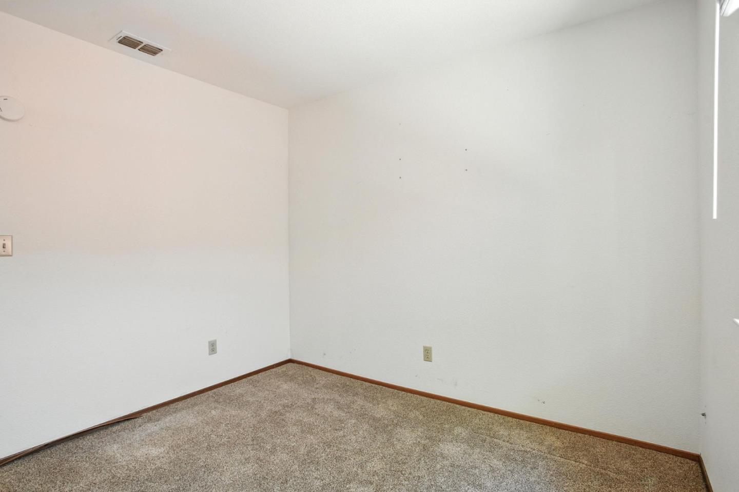 Detail Gallery Image 23 of 34 For 8534 Shadow Crest Cir, Antelope,  CA 95843 - 3 Beds | 2 Baths