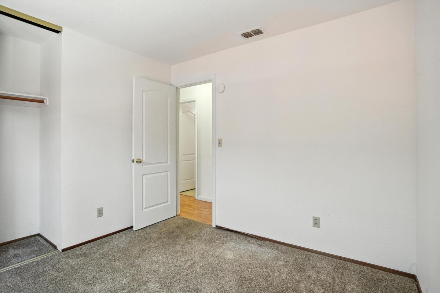 Detail Gallery Image 27 of 34 For 8534 Shadow Crest Cir, Antelope,  CA 95843 - 3 Beds | 2 Baths