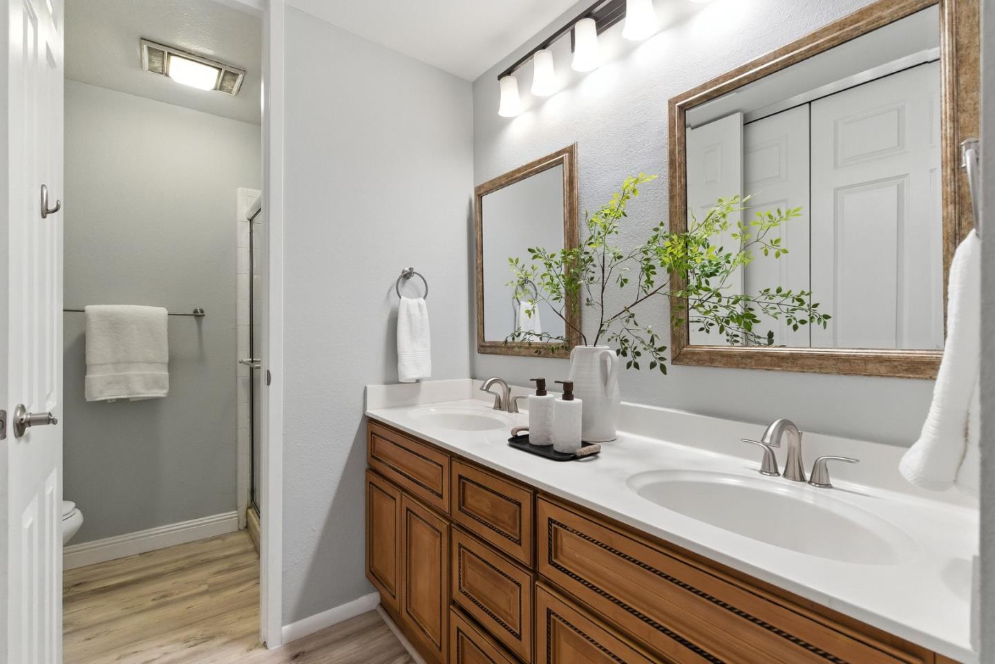 Detail Gallery Image 15 of 35 For 3317 Shelter Creek Ln, San Bruno,  CA 94066 - 2 Beds | 2 Baths