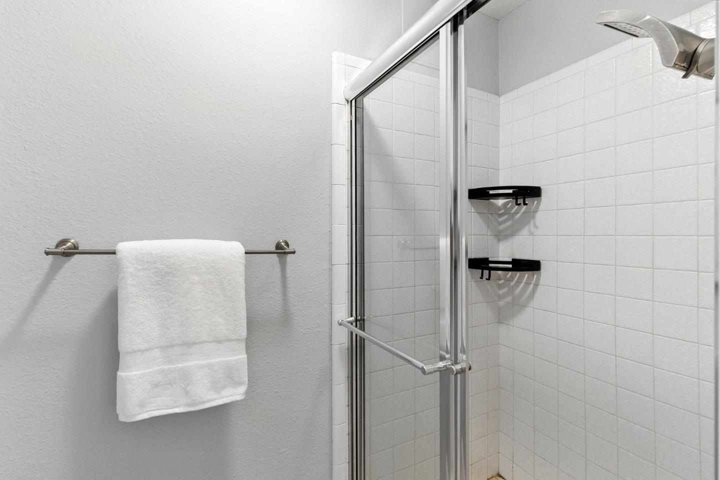 Detail Gallery Image 16 of 35 For 3317 Shelter Creek Ln, San Bruno,  CA 94066 - 2 Beds | 2 Baths