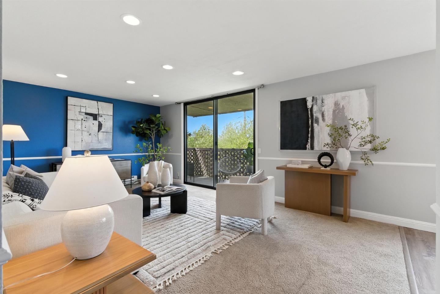 Detail Gallery Image 4 of 35 For 3317 Shelter Creek Ln, San Bruno,  CA 94066 - 2 Beds | 2 Baths