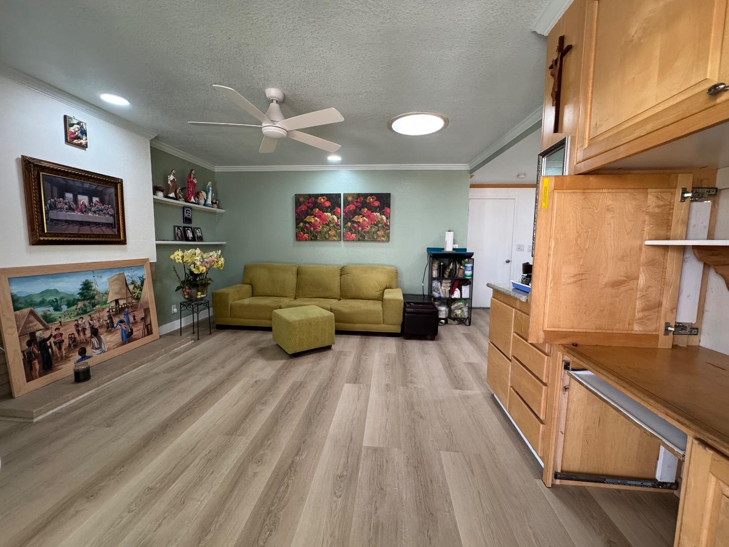 Detail Gallery Image 15 of 35 For 3328 Arqueado Dr, San Jose,  CA 95148 - 4 Beds | 2 Baths