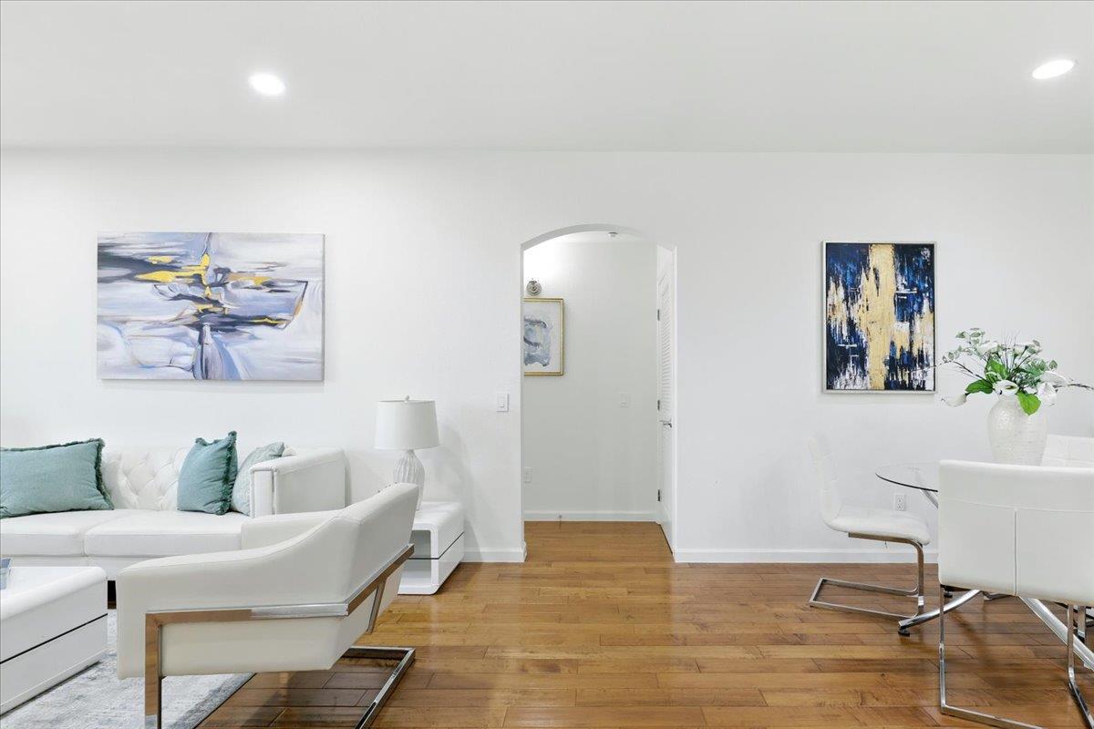 Detail Gallery Image 14 of 66 For 10745 N De Anza Blvd #115,  Cupertino,  CA 95014 - 2 Beds | 2 Baths
