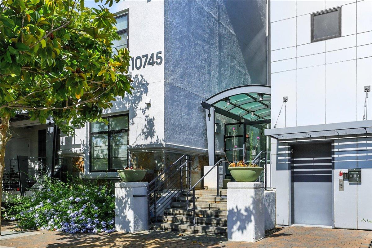 Detail Gallery Image 44 of 66 For 10745 N De Anza Blvd #115,  Cupertino,  CA 95014 - 2 Beds | 2 Baths