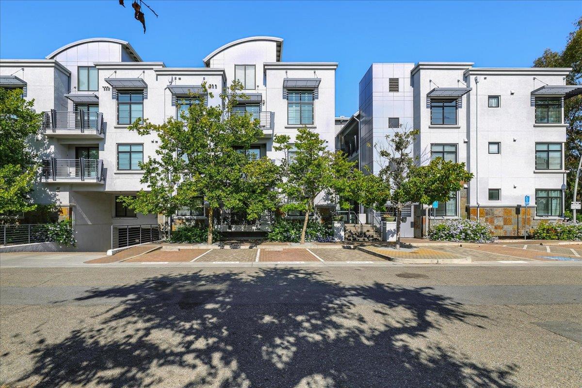 Detail Gallery Image 47 of 66 For 10745 N De Anza Blvd #115,  Cupertino,  CA 95014 - 2 Beds | 2 Baths