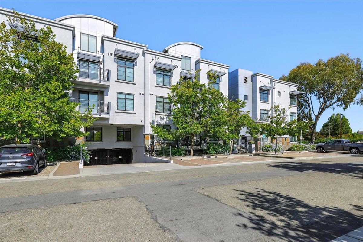 Detail Gallery Image 48 of 66 For 10745 N De Anza Blvd #115,  Cupertino,  CA 95014 - 2 Beds | 2 Baths