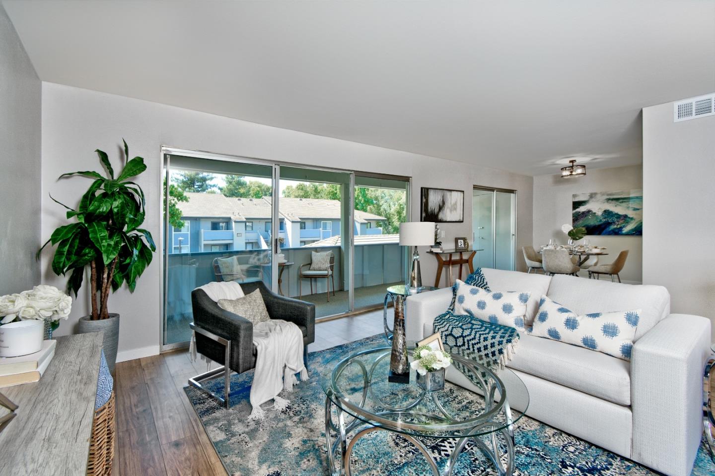 Detail Gallery Image 3 of 20 For 550 Toyon Ave #8,  San Jose,  CA 95127 - 2 Beds | 2 Baths