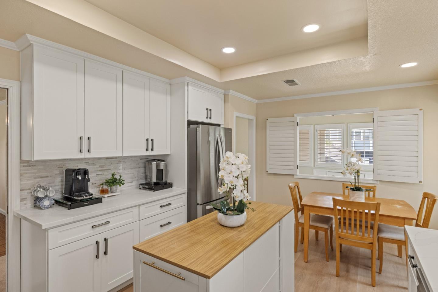 Detail Gallery Image 7 of 28 For 2896 Ransford Ave, Pacific Grove,  CA 93950 - 3 Beds | 3 Baths