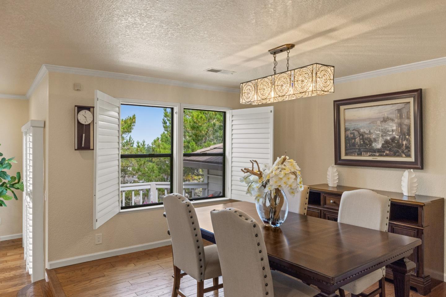 Detail Gallery Image 8 of 28 For 2896 Ransford Ave, Pacific Grove,  CA 93950 - 3 Beds | 3 Baths