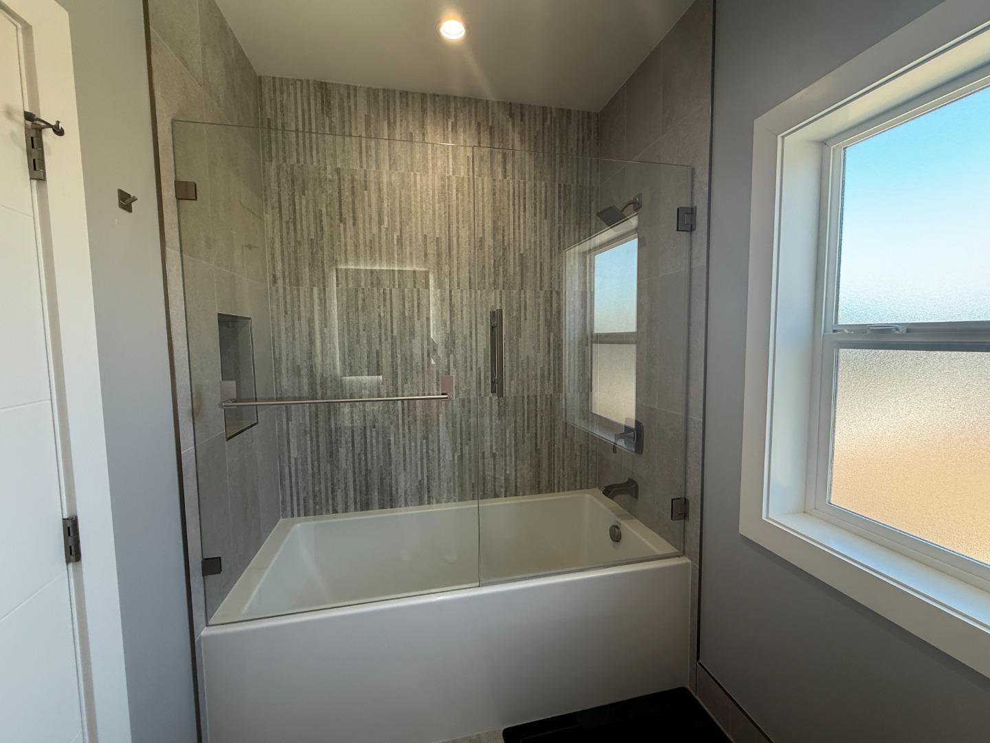 Detail Gallery Image 11 of 21 For 37000 Poplar Ave #37006,  Newark,  CA 94560 - 5 Beds | 4/1 Baths