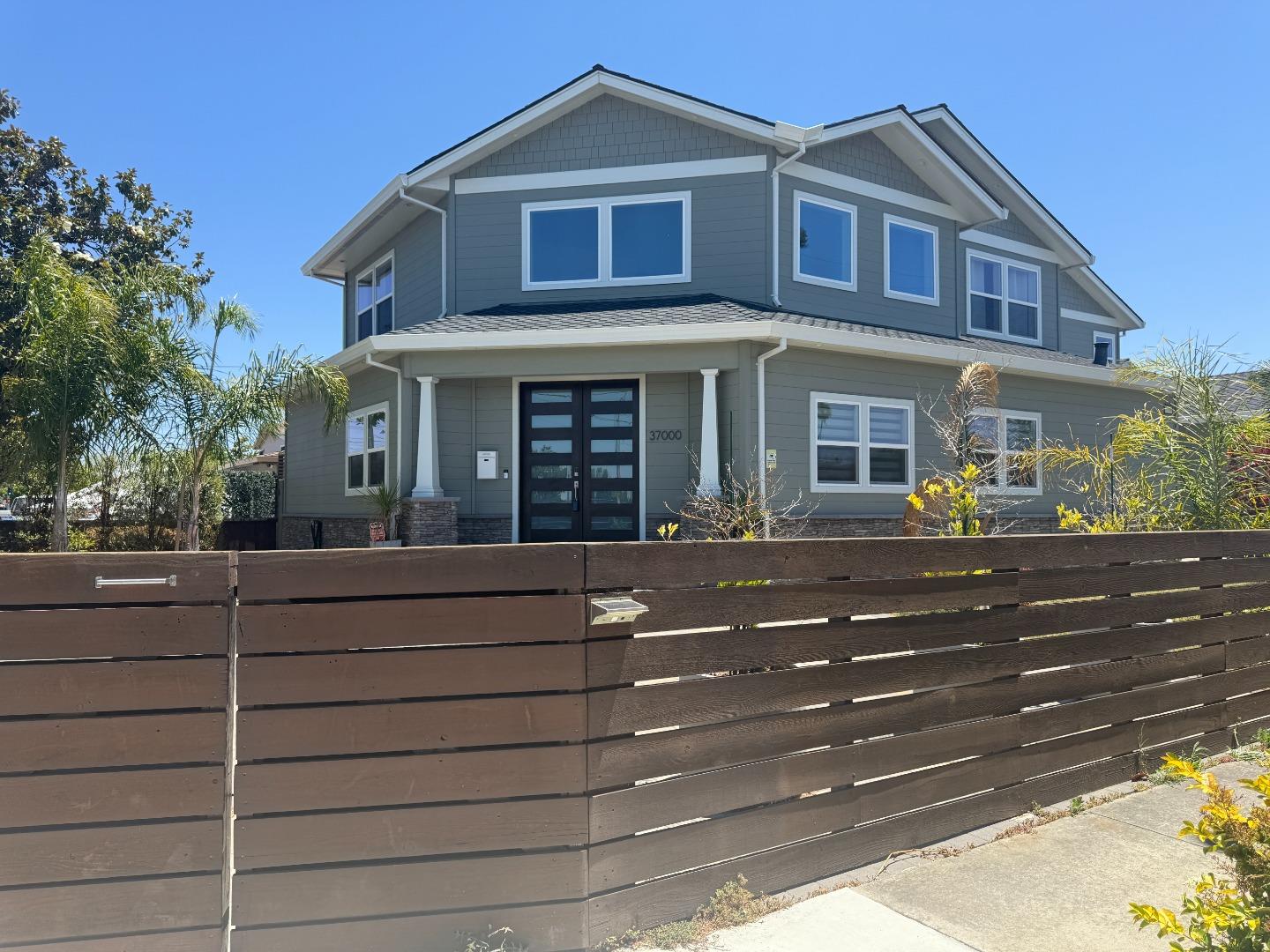 Detail Gallery Image 14 of 21 For 37000 Poplar Ave #37006,  Newark,  CA 94560 - 5 Beds | 4/1 Baths