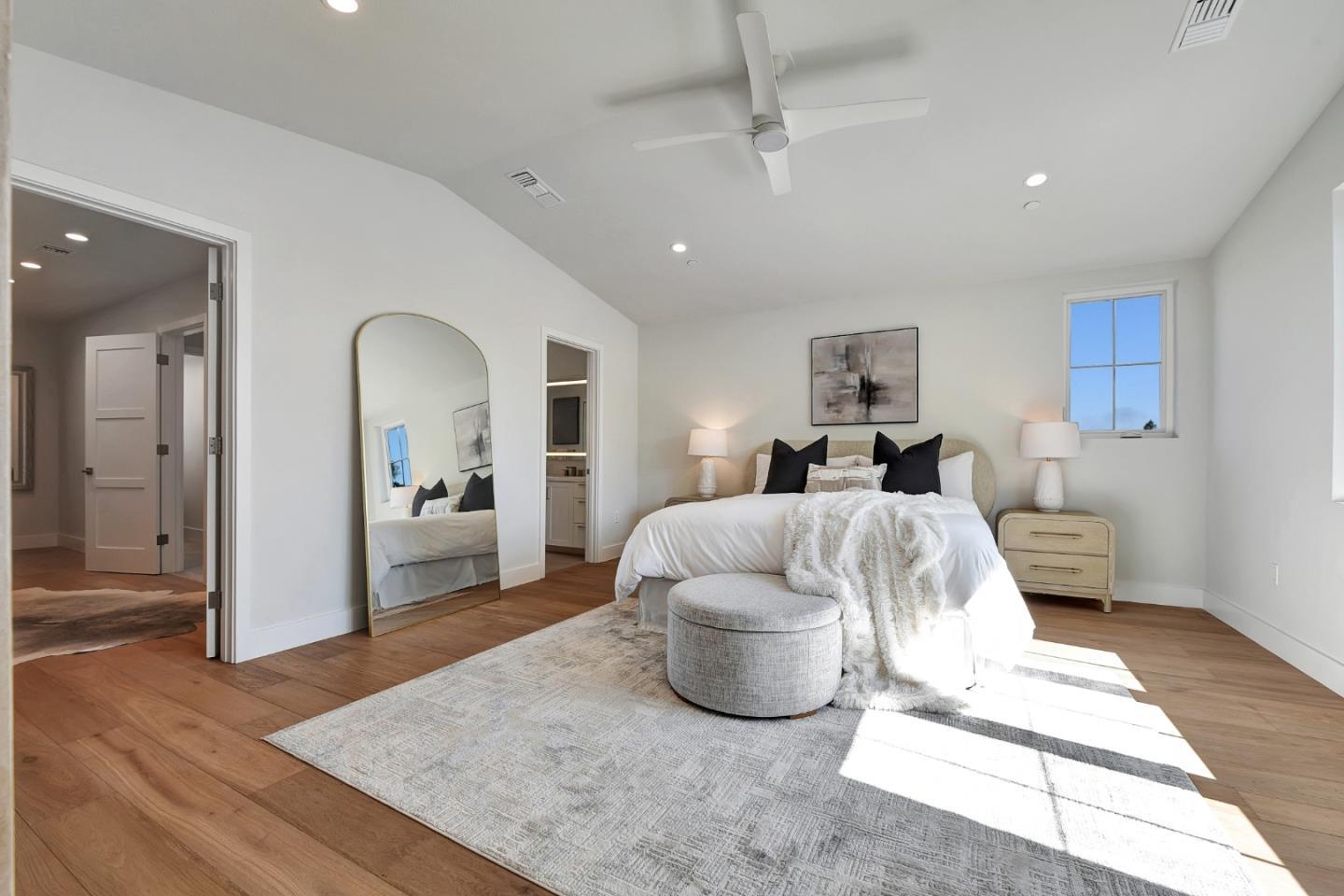 Detail Gallery Image 14 of 38 For 6219 Glendora Ct, San Jose,  CA 95123 - 4 Beds | 3/1 Baths