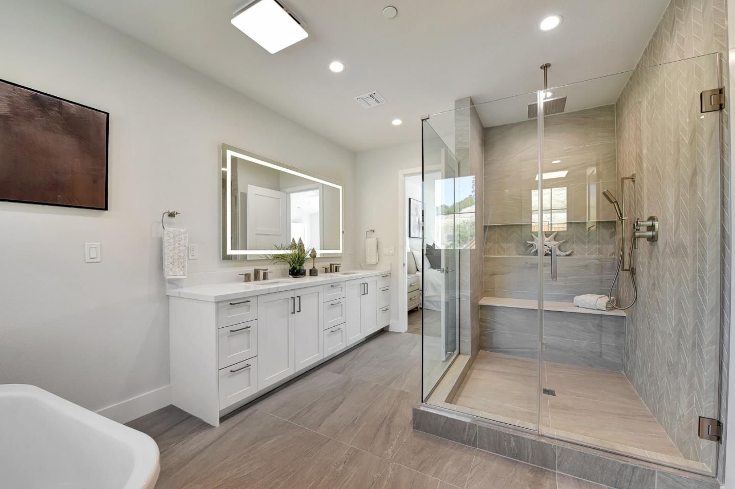 Detail Gallery Image 16 of 38 For 6219 Glendora Ct, San Jose,  CA 95123 - 4 Beds | 3/1 Baths