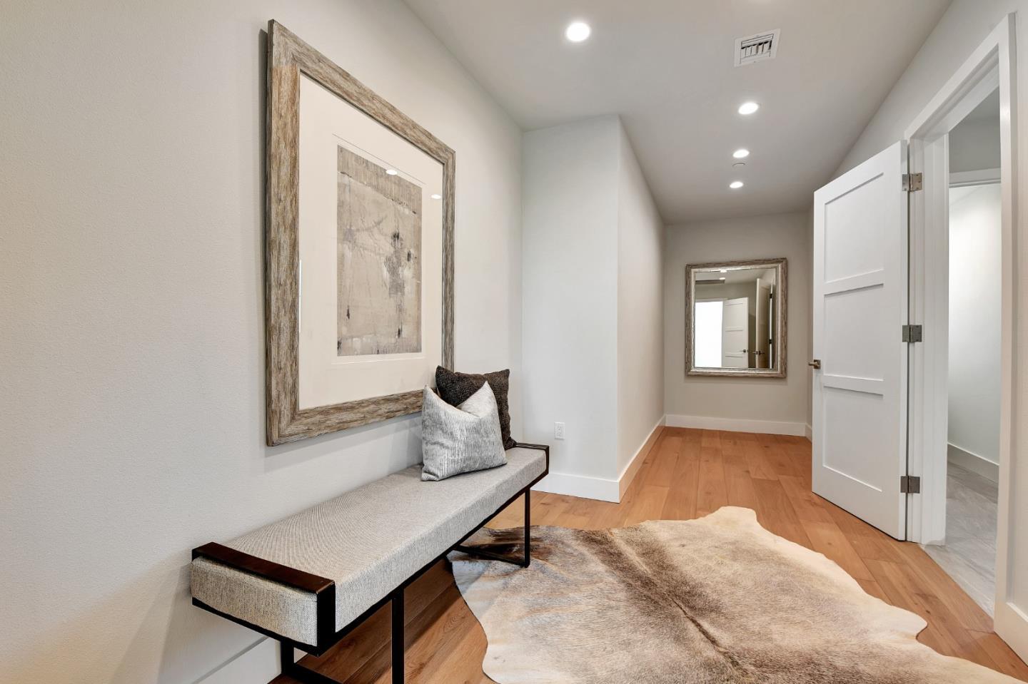 Detail Gallery Image 31 of 38 For 6219 Glendora Ct, San Jose,  CA 95123 - 4 Beds | 3/1 Baths