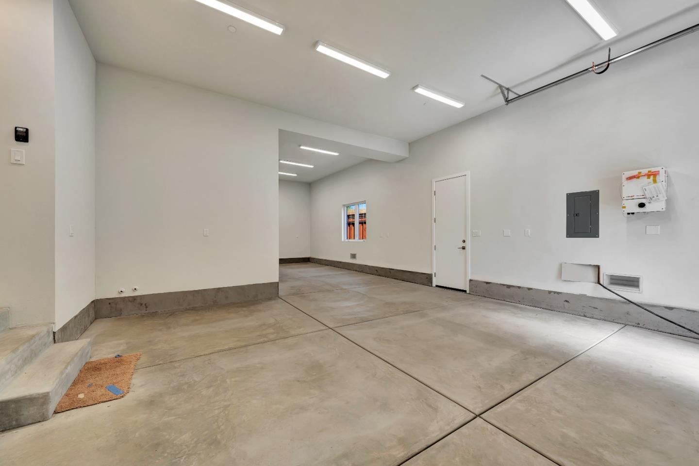 Detail Gallery Image 33 of 38 For 6219 Glendora Ct, San Jose,  CA 95123 - 4 Beds | 3/1 Baths