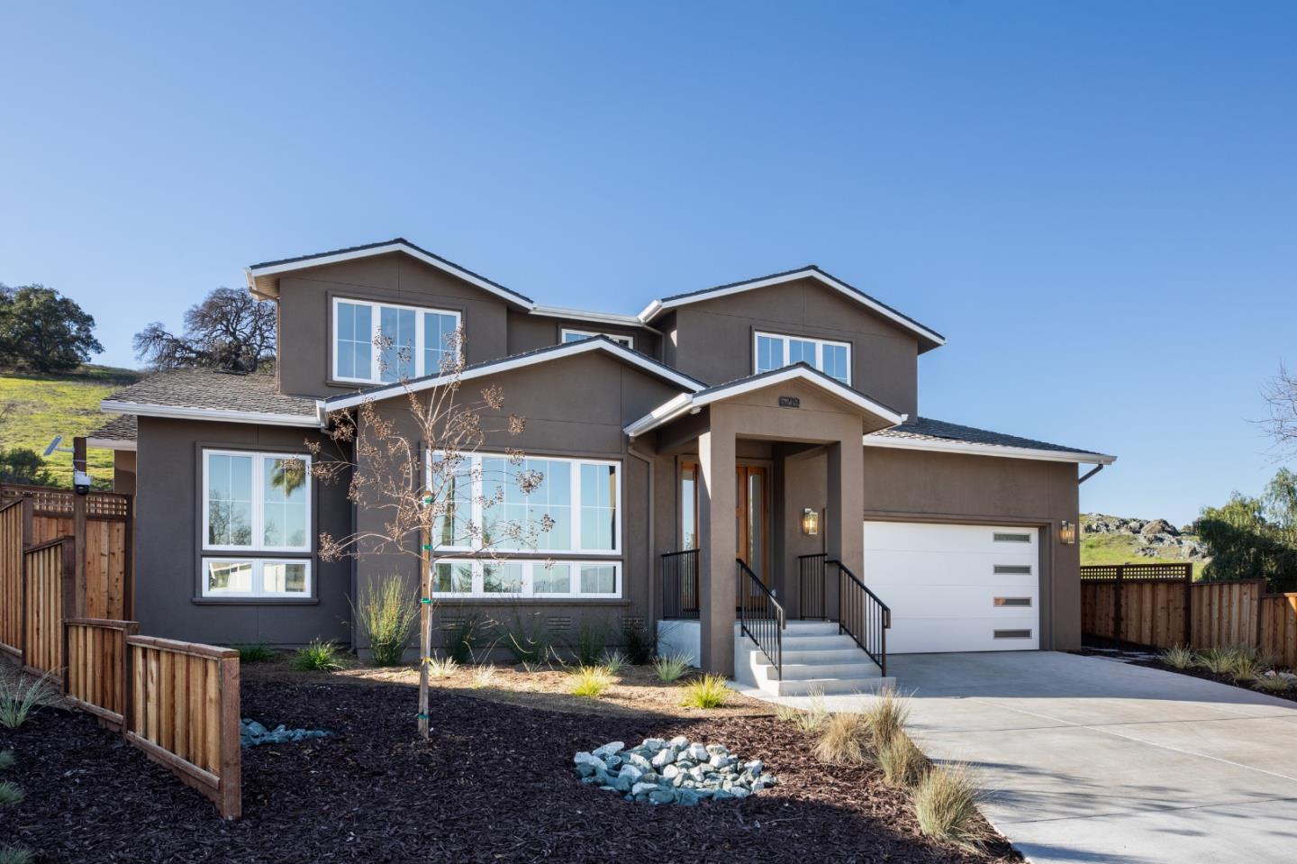 Detail Gallery Image 50 of 51 For 6219 Glendora Ct, San Jose,  CA 95123 - 4 Beds | 3/1 Baths