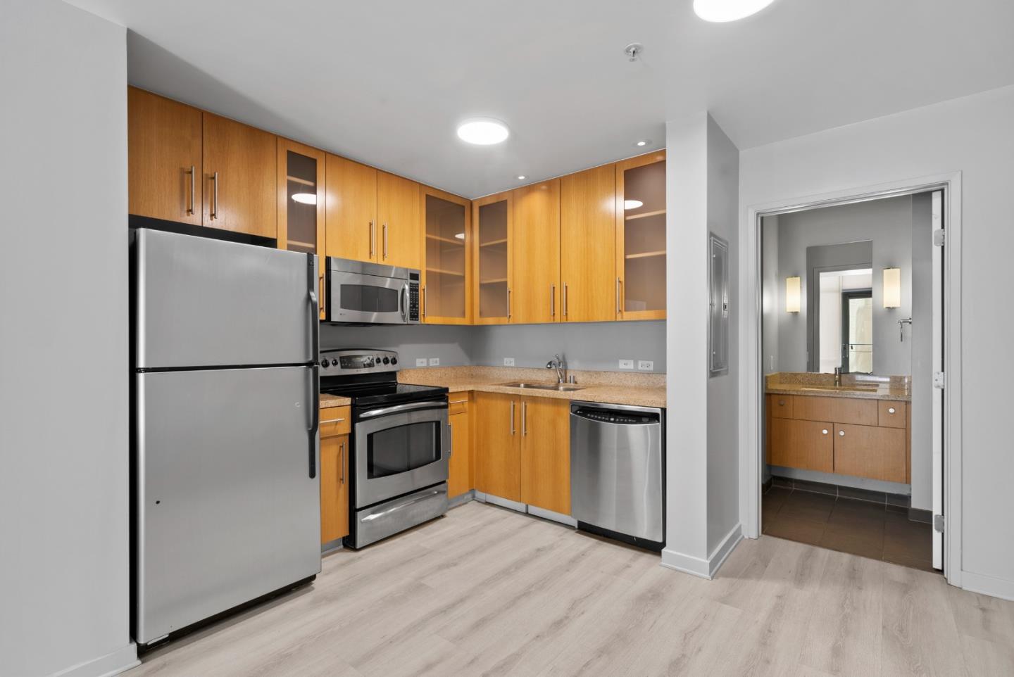 Detail Gallery Image 10 of 22 For 25 3rd #111,  San Jose,  CA 95113 - 1 Beds | 1 Baths