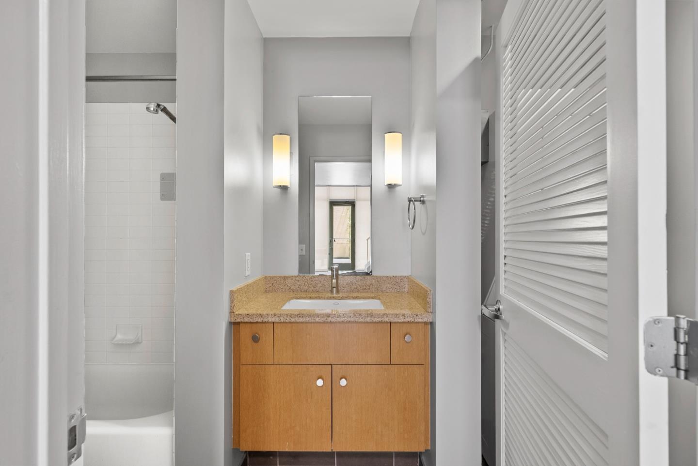 Detail Gallery Image 12 of 22 For 25 3rd #111,  San Jose,  CA 95113 - 1 Beds | 1 Baths