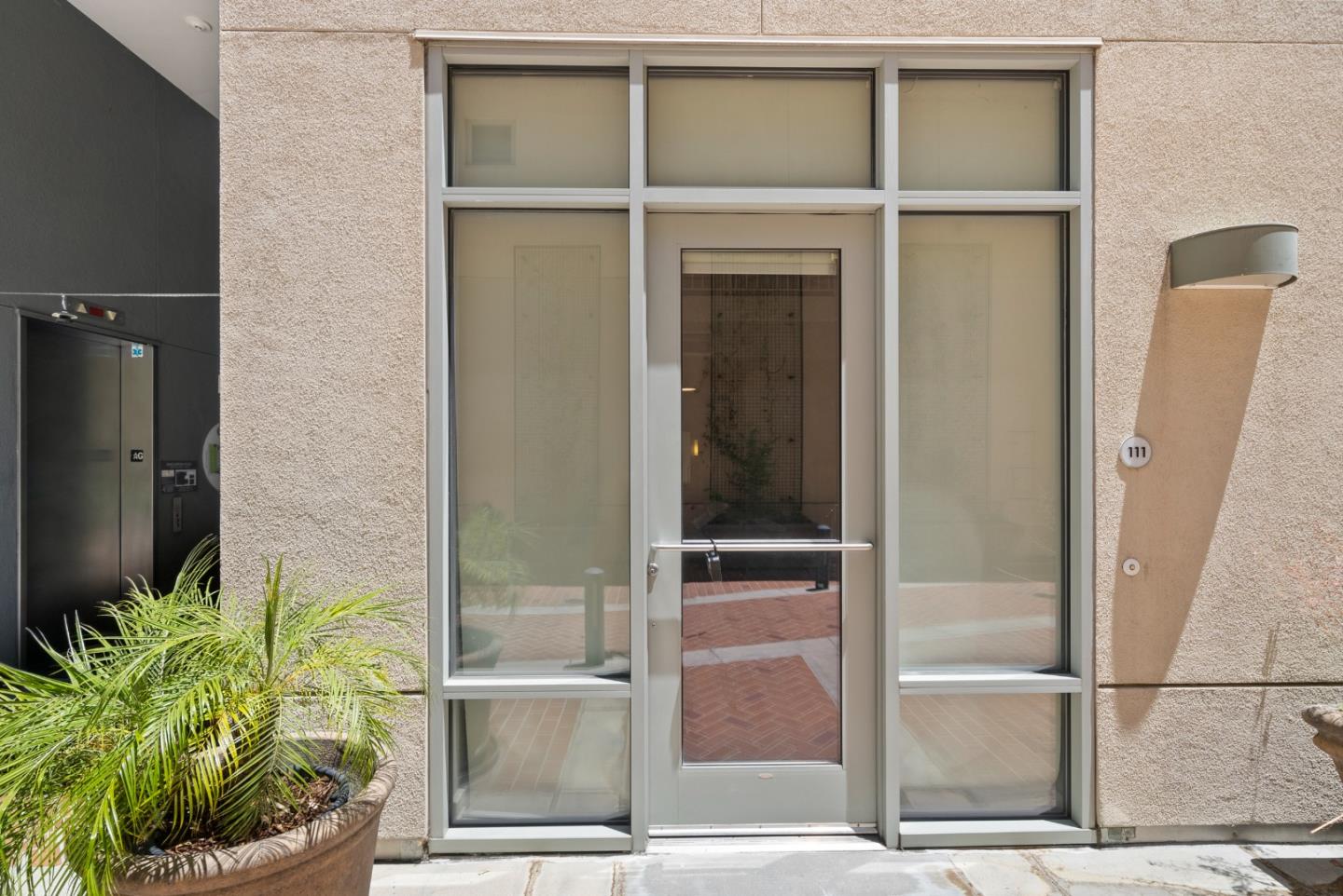Detail Gallery Image 3 of 22 For 25 3rd #111,  San Jose,  CA 95113 - 1 Beds | 1 Baths