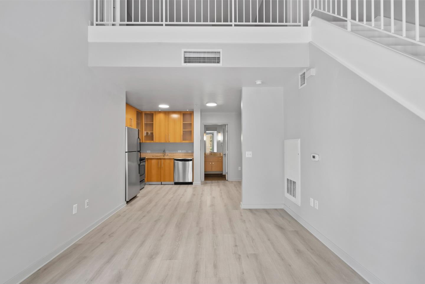 Detail Gallery Image 6 of 22 For 25 3rd #111,  San Jose,  CA 95113 - 1 Beds | 1 Baths