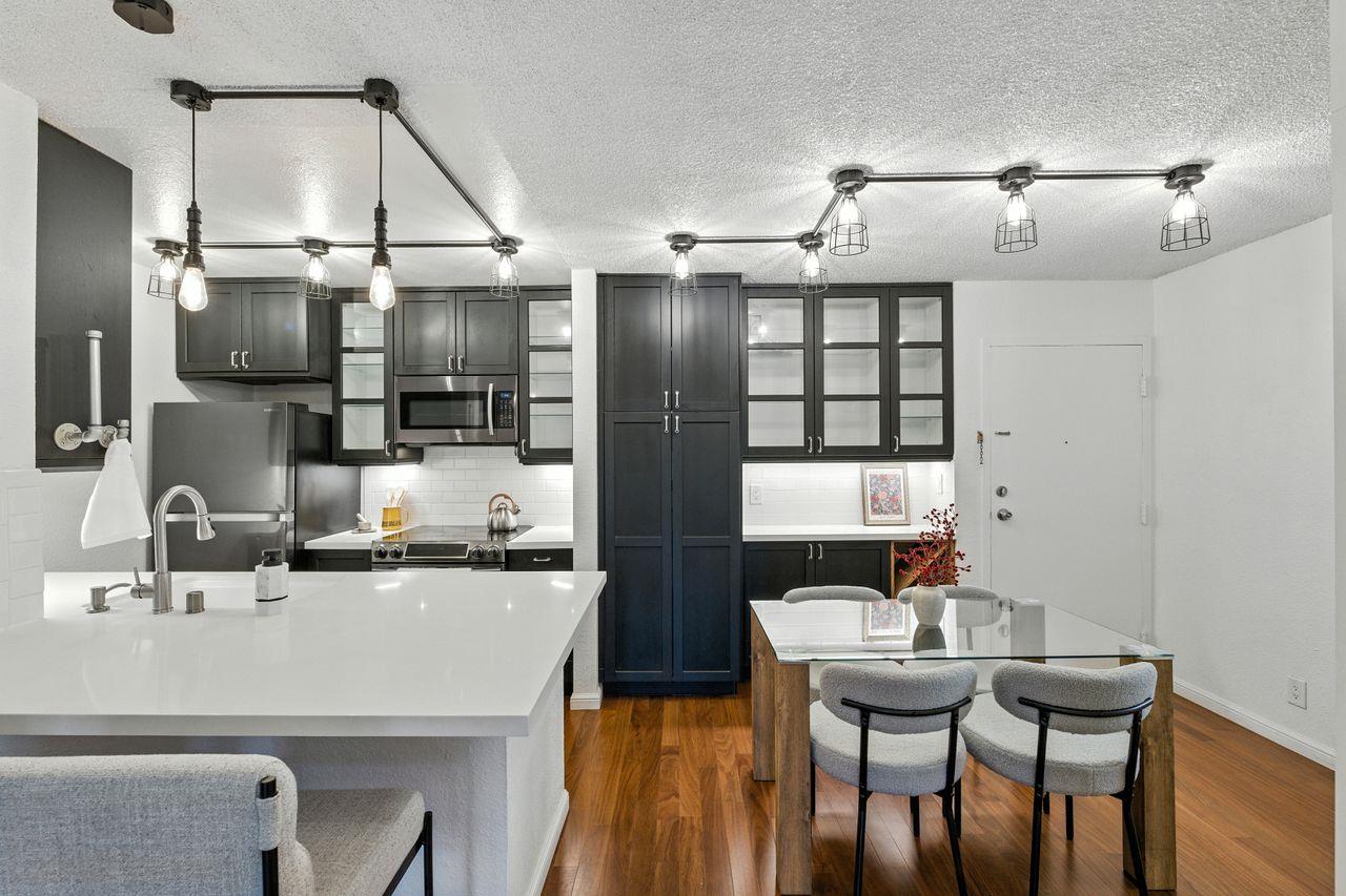 Detail Gallery Image 15 of 69 For 381 Half Moon Ln #213,  Daly City,  CA 94015 - 1 Beds | 1 Baths
