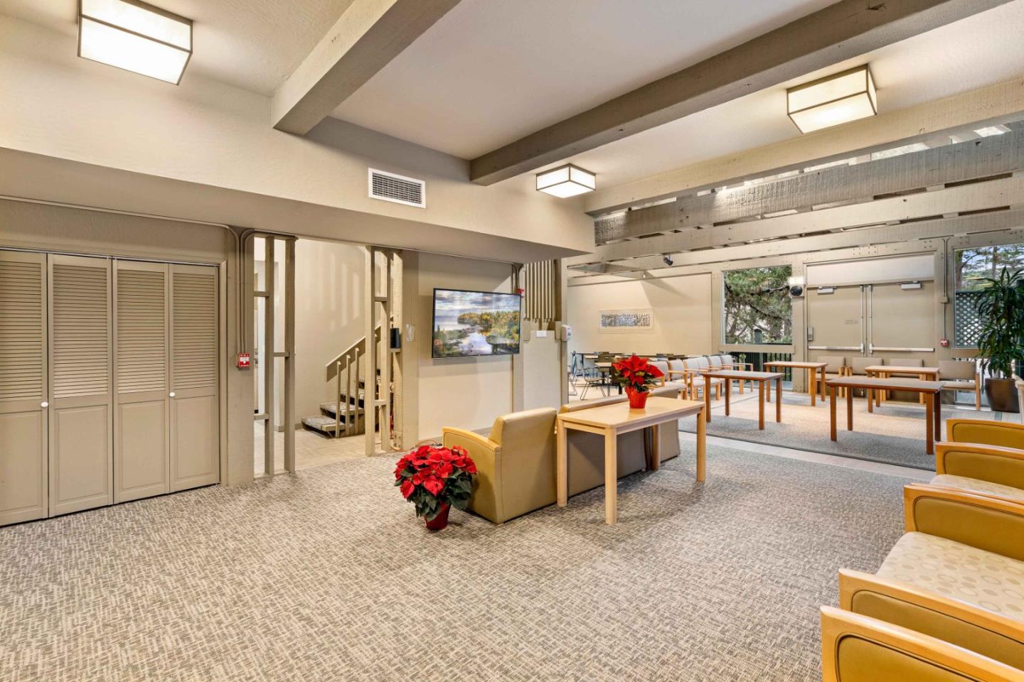 Detail Gallery Image 57 of 69 For 381 Half Moon Ln #213,  Daly City,  CA 94015 - 1 Beds | 1 Baths