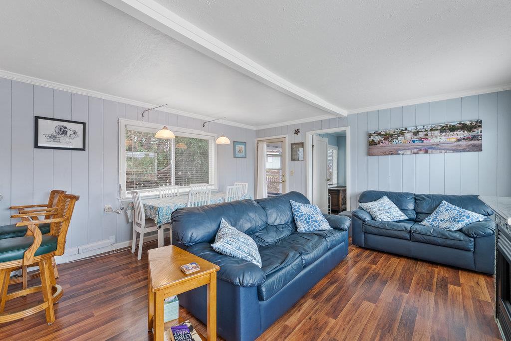 Detail Gallery Image 21 of 46 For 425 Seacliff Dr, Aptos,  CA 95003 - 3 Beds | 2 Baths