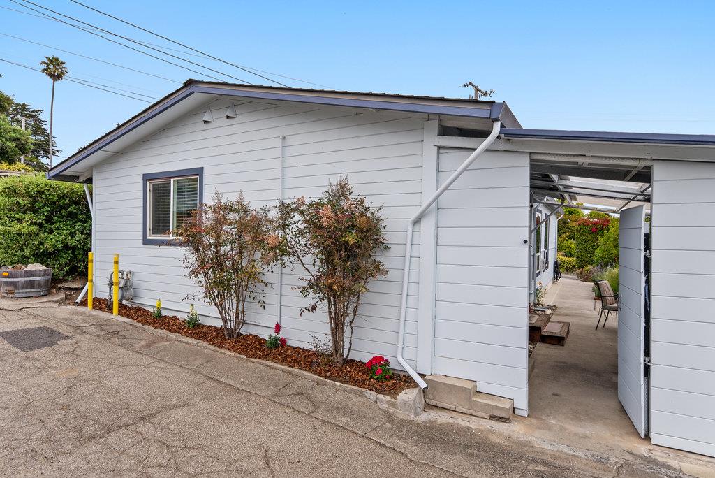 Detail Gallery Image 36 of 46 For 425 Seacliff Dr, Aptos,  CA 95003 - 3 Beds | 2 Baths