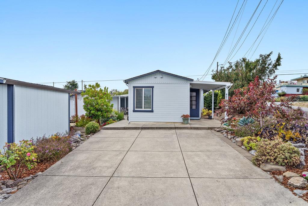 Detail Gallery Image 45 of 46 For 425 Seacliff Dr, Aptos,  CA 95003 - 3 Beds | 2 Baths
