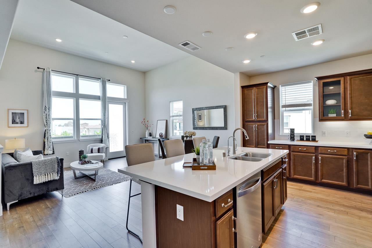 Detail Gallery Image 11 of 34 For 47342 Mission Falls Ct, Fremont,  CA 94539 - 2 Beds | 2 Baths