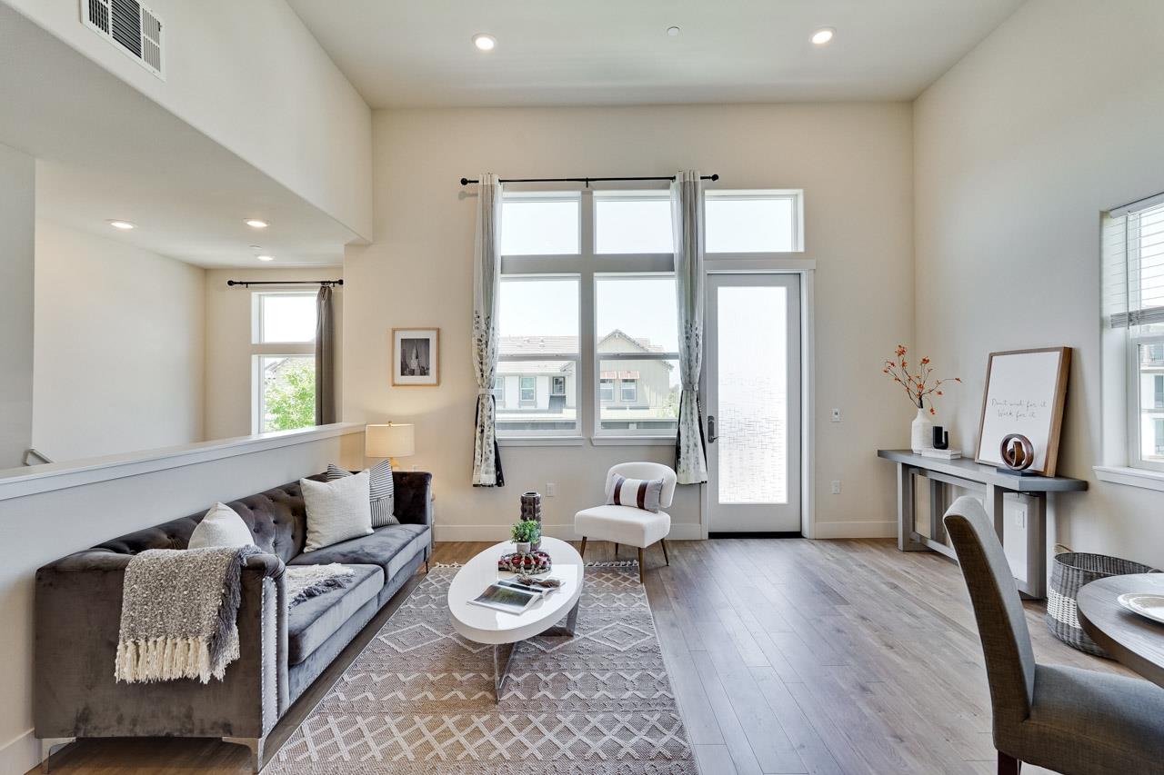 Detail Gallery Image 3 of 34 For 47342 Mission Falls Ct, Fremont,  CA 94539 - 2 Beds | 2 Baths