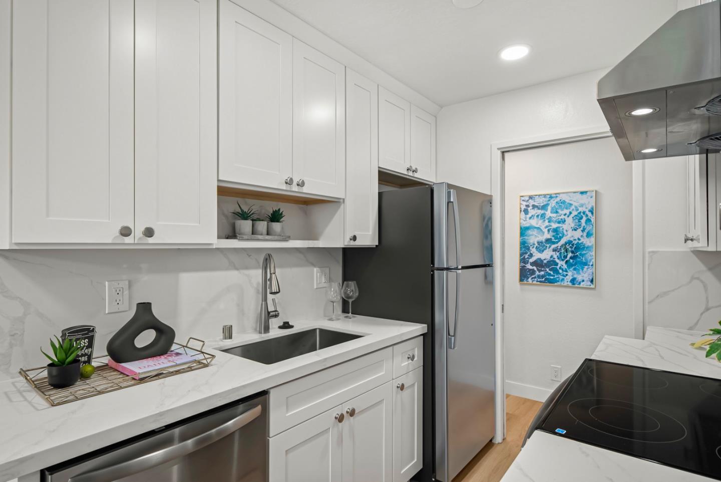 Detail Gallery Image 10 of 29 For 280 Easy St #311,  Mountain View,  CA 94043 - 1 Beds | 1 Baths