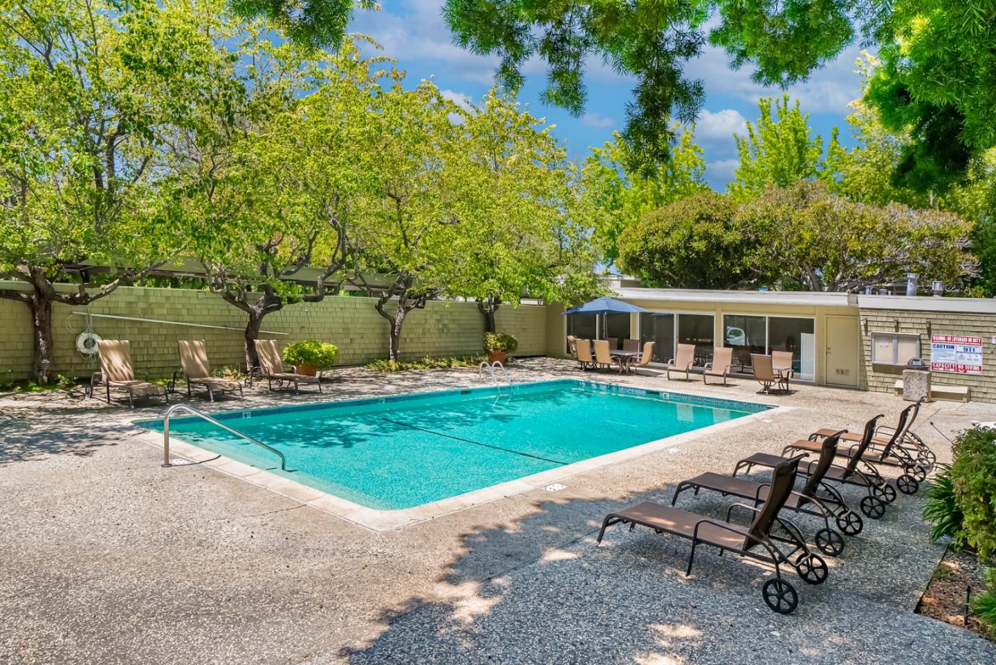 Detail Gallery Image 22 of 29 For 280 Easy St #311,  Mountain View,  CA 94043 - 1 Beds | 1 Baths